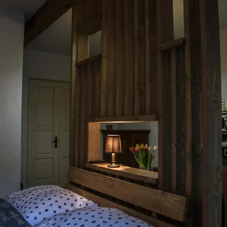 Pod Schodami Apartamento
