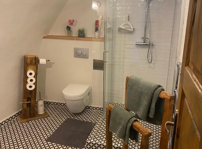Pod Schodami Apartmán *