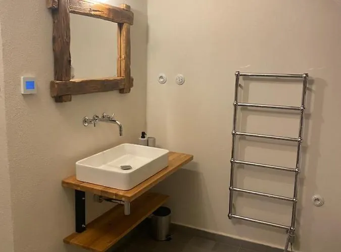 Pod Schodami Apartmán *